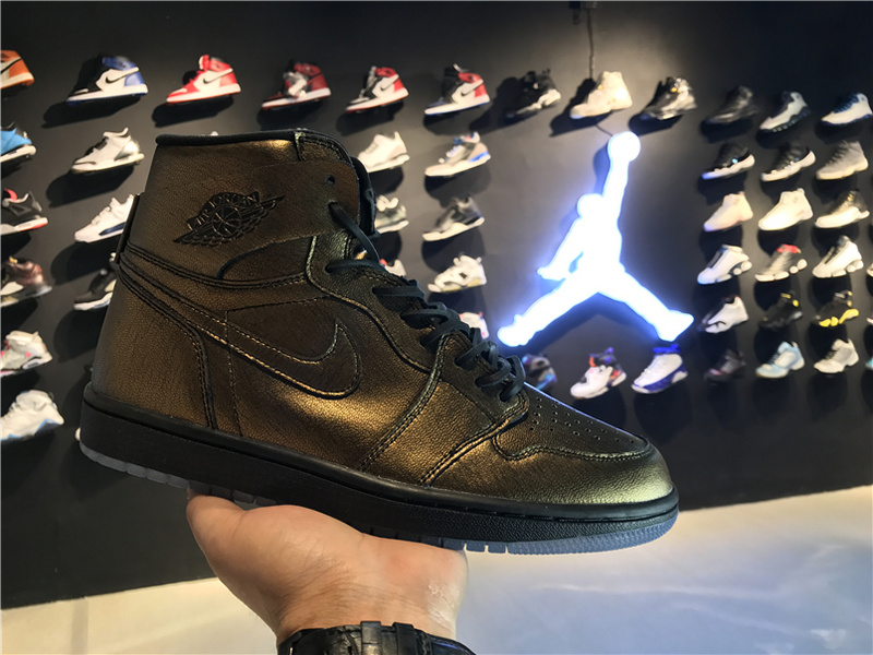 Air Jordan 1 Wings AA2887 035